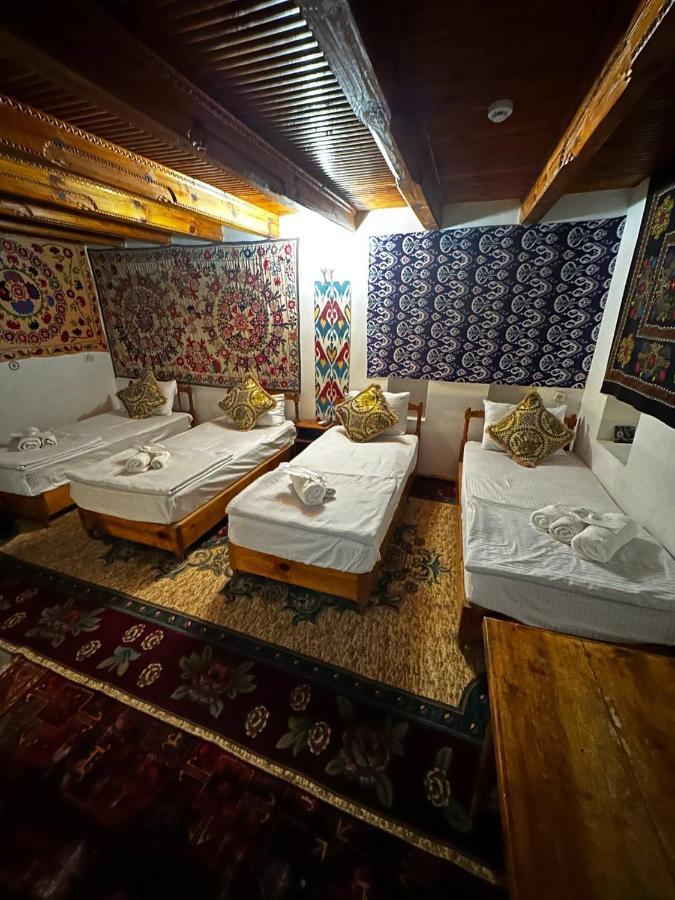 Mekhtar Ambar Hotel Бухара Екстериор снимка