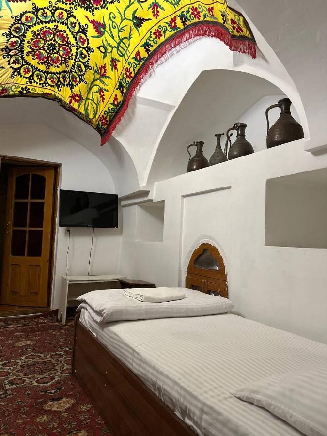 Mekhtar Ambar Hotel Бухара Екстериор снимка