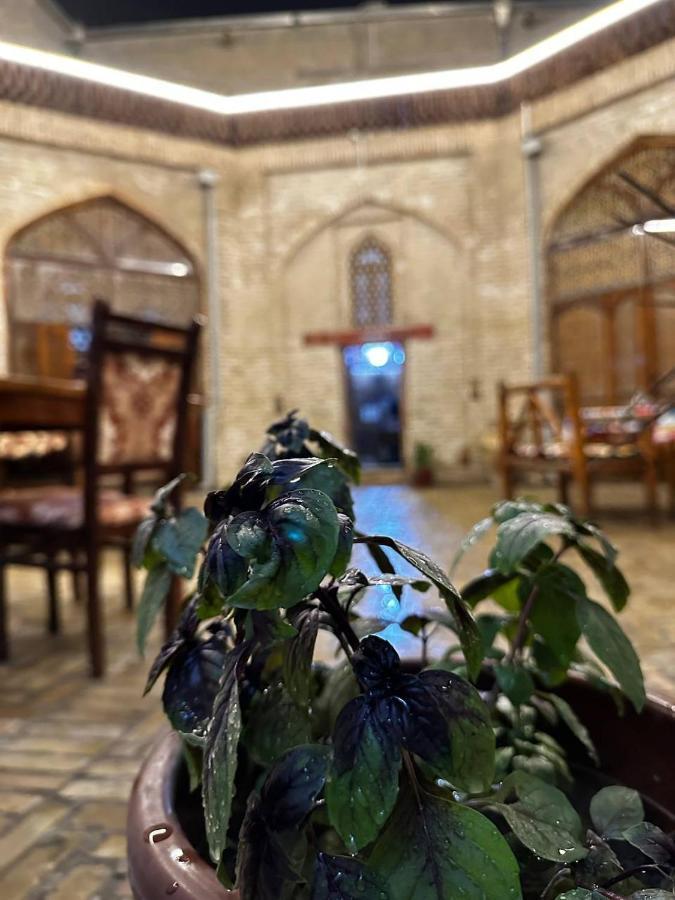 Mekhtar Ambar Hotel Бухара Екстериор снимка