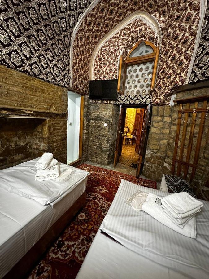 Mekhtar Ambar Hotel Бухара Екстериор снимка